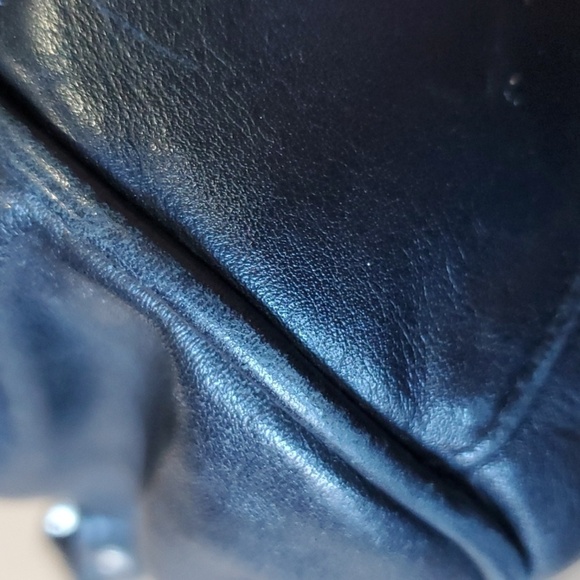 Etienne Aigner Vintage navy leather shoulder handbag 4 compartments - Picture 4 of 15